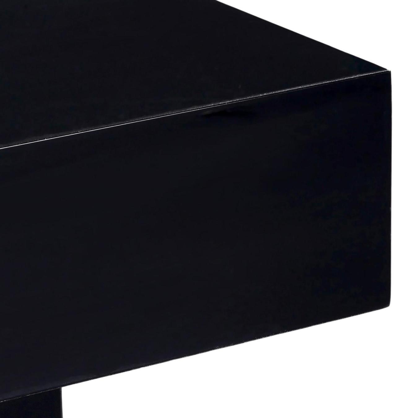 Petite table basse noire Loft