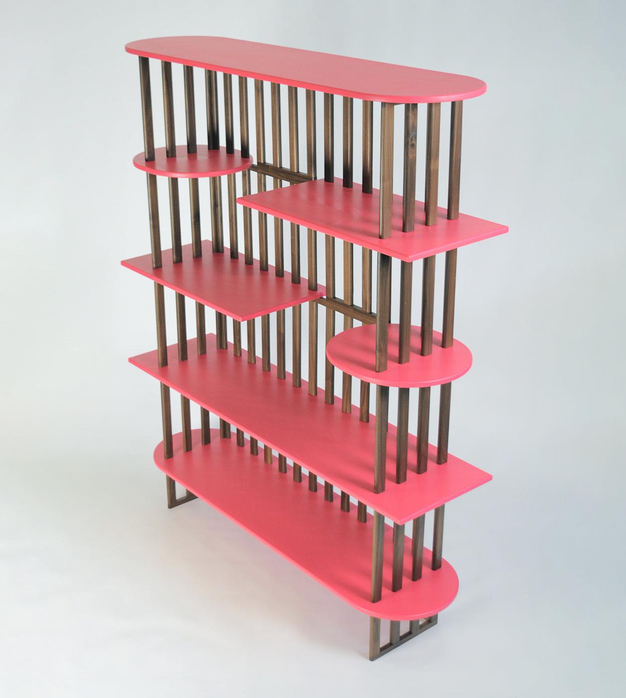 Étagère Rose à Cinq Niveaux