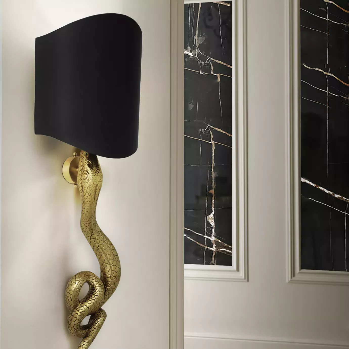 Applique Serpentine