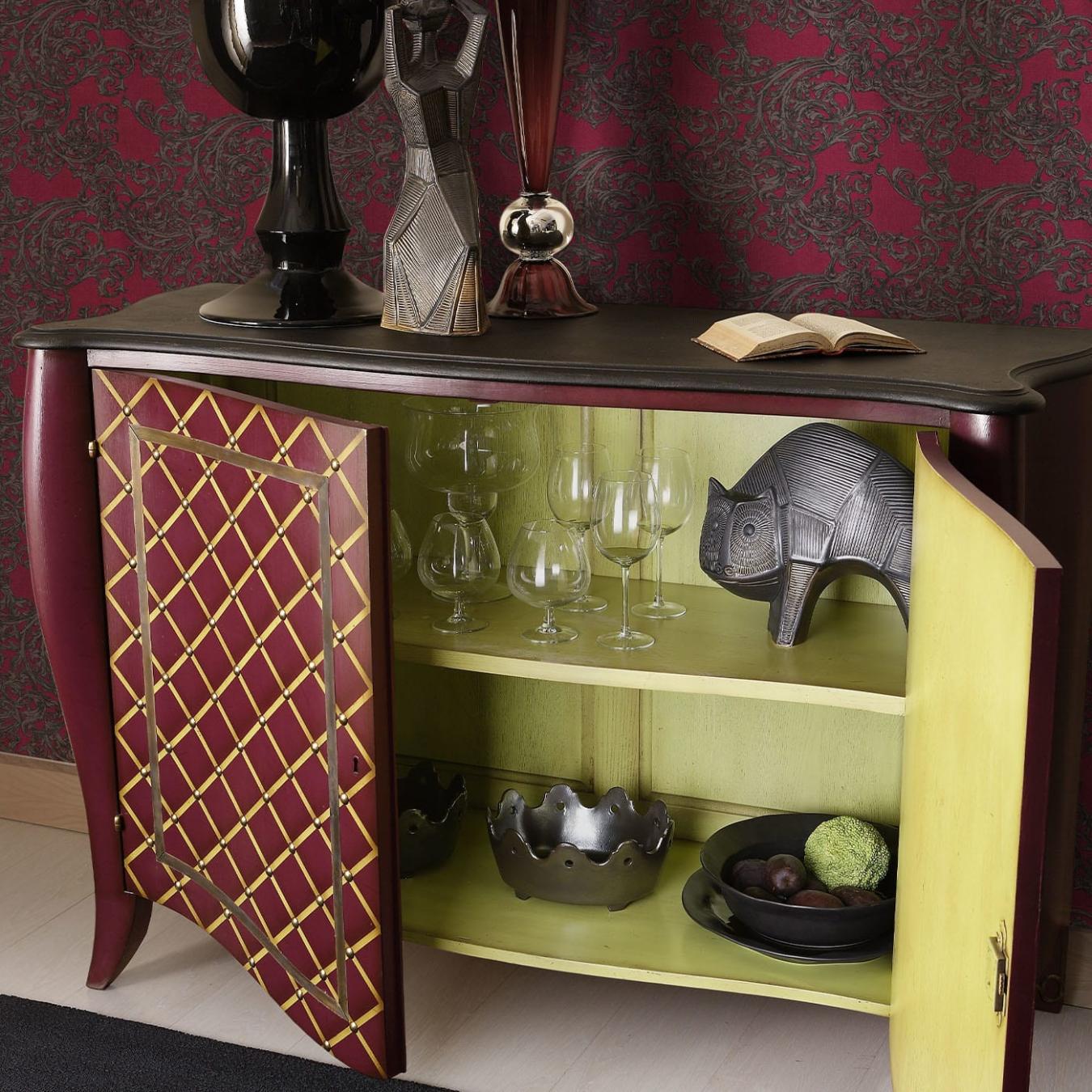 Buffet violet et jaune