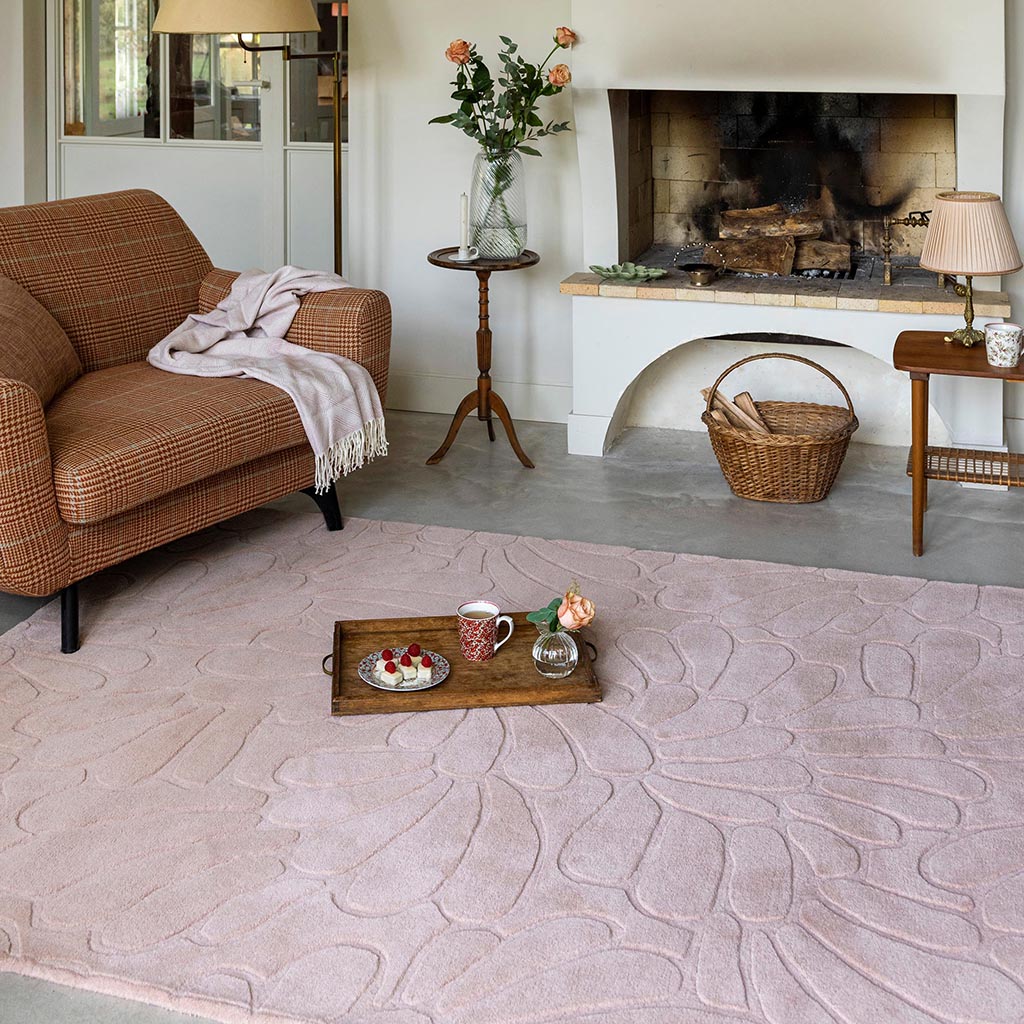 Tapis Pétales Coleby Rose Craie