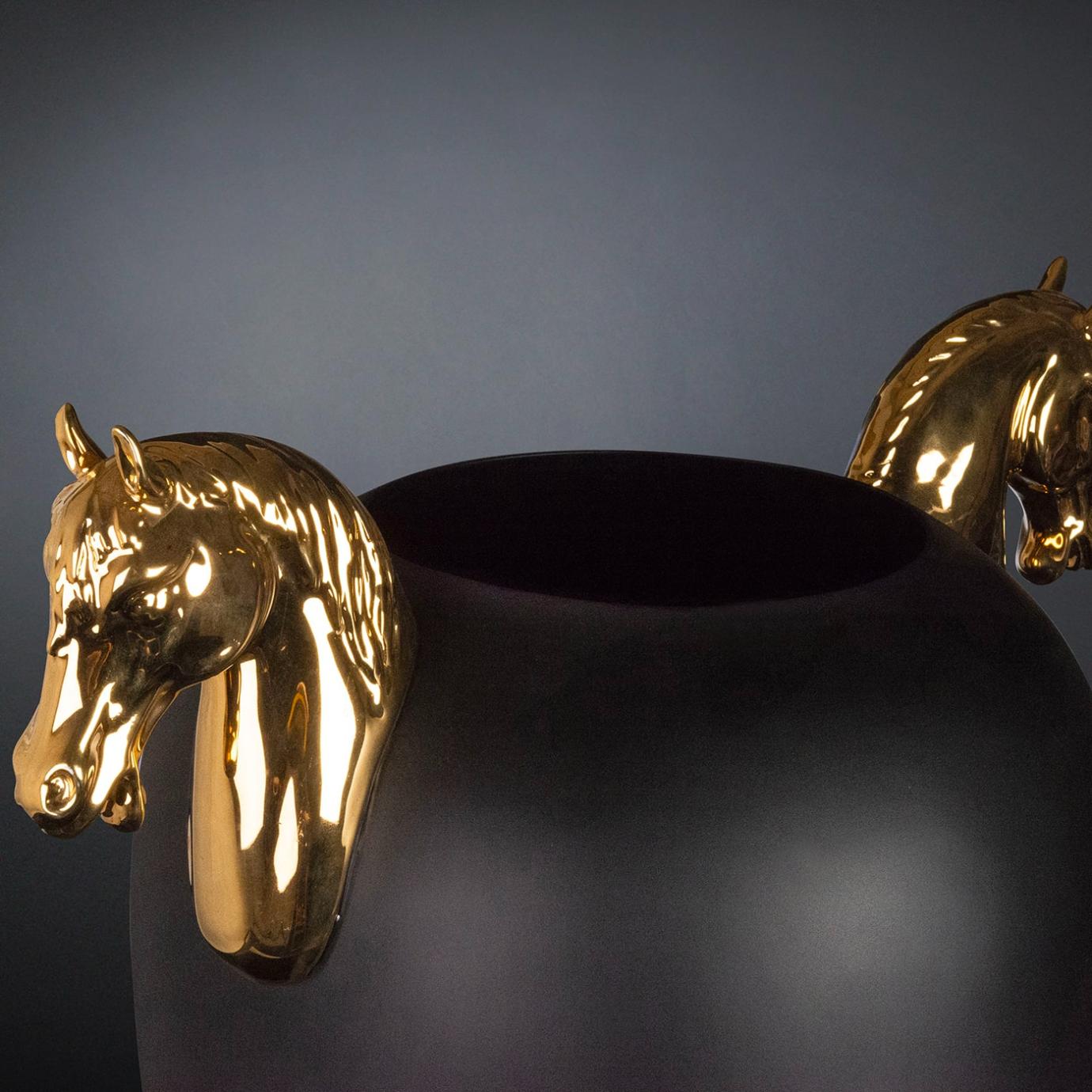 Grand vase Horse