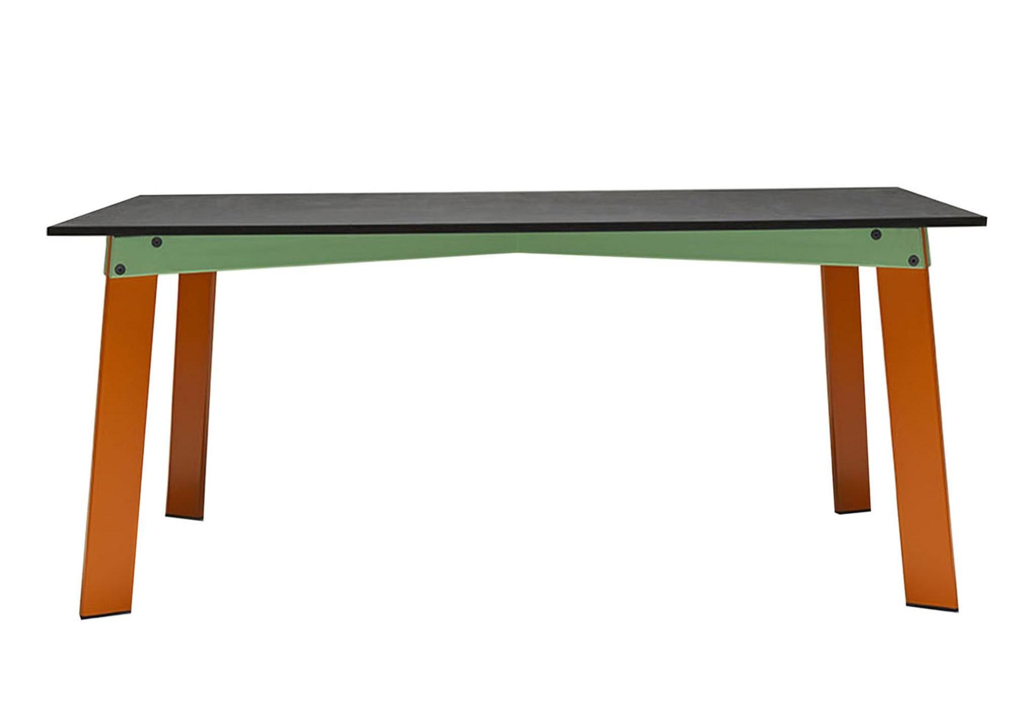 Table Aronte