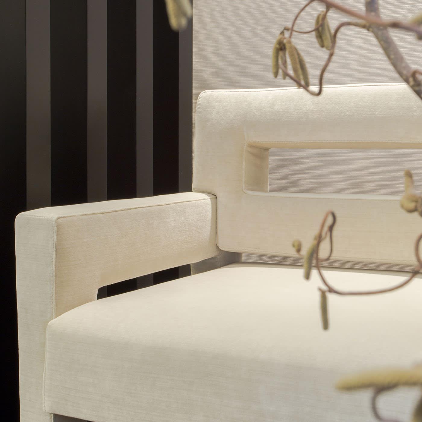 Chaise Broadway