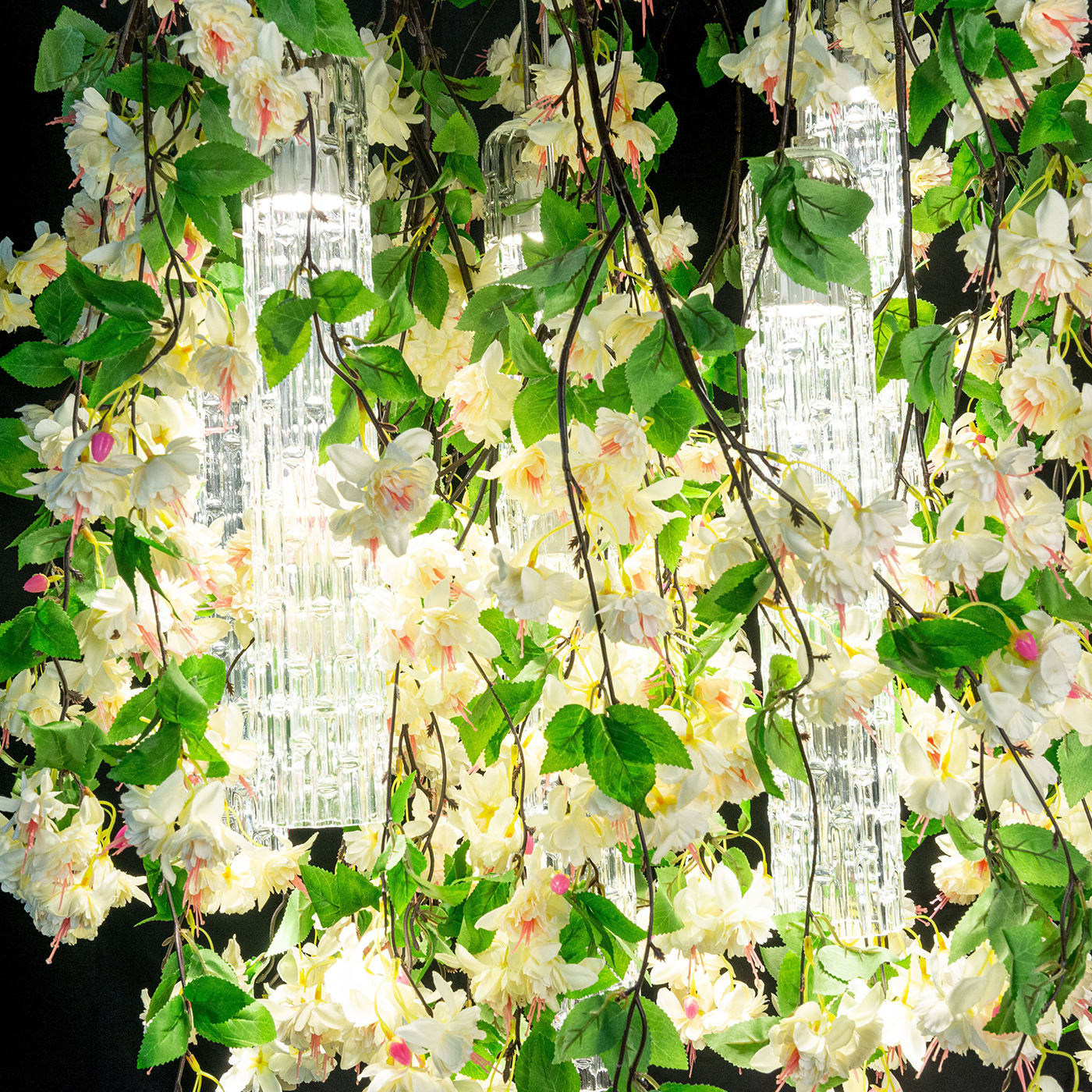 Grand lustre blanc en cascade White Cascade