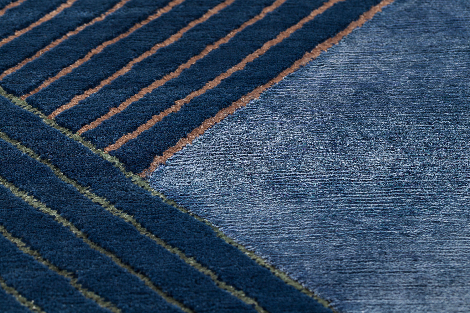Tapis Géométrique Bleu en Laine & Viscose
