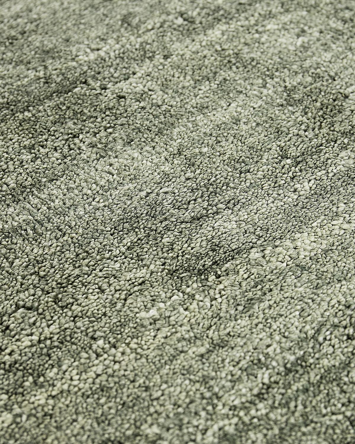Tapis Vert Pur en Soie de Bambou | Taille: 170 x 240 cm