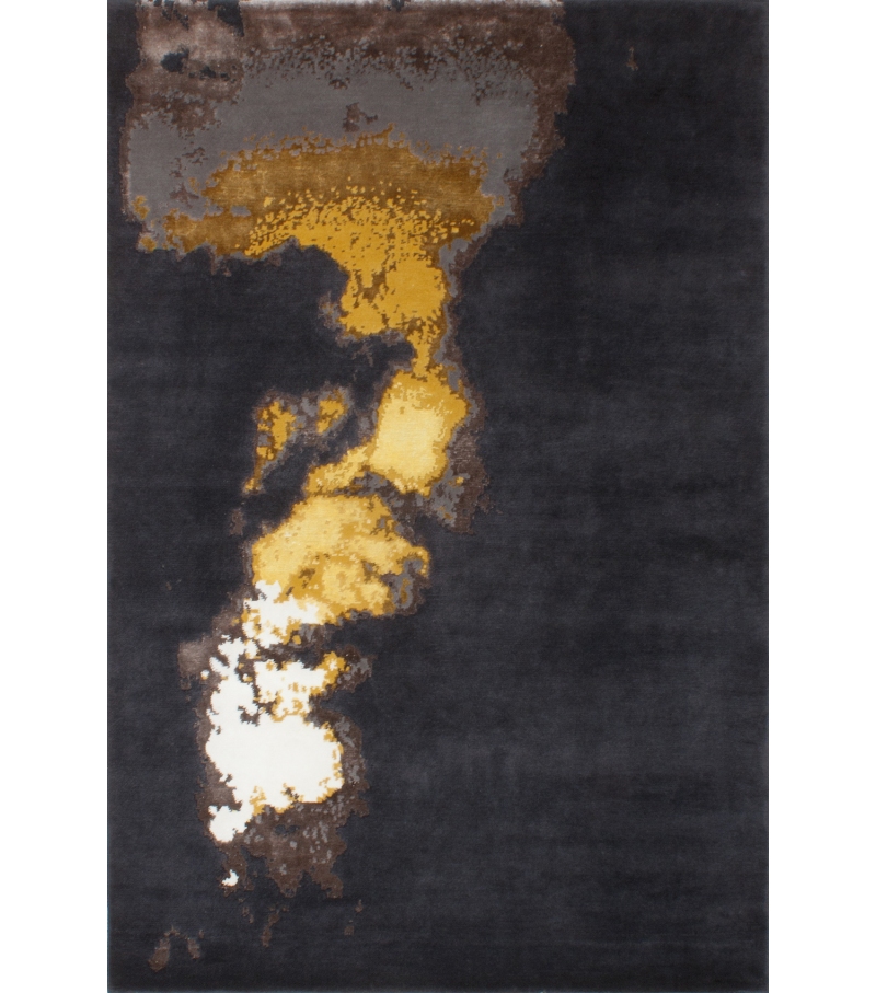 Tapis Behind