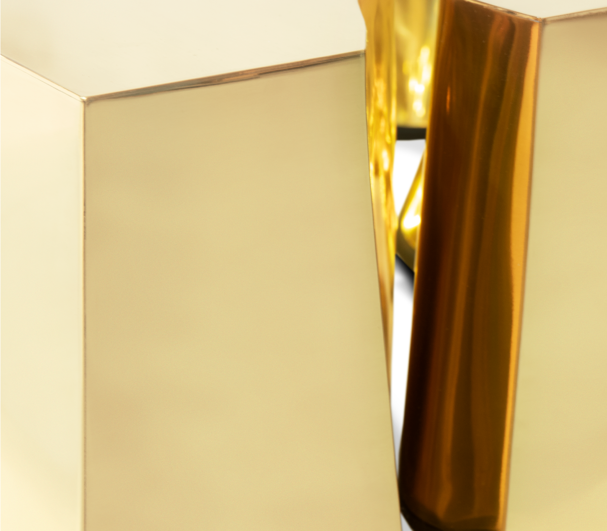 Table Basse Feuille d’Or Fissure