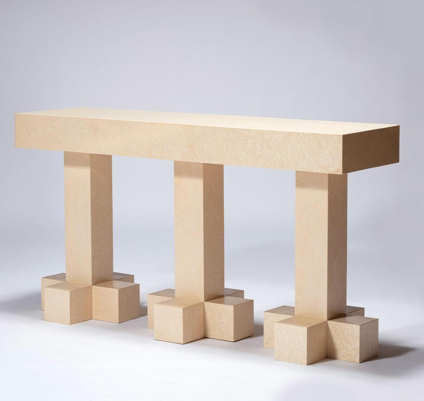 Console Contemporaine
