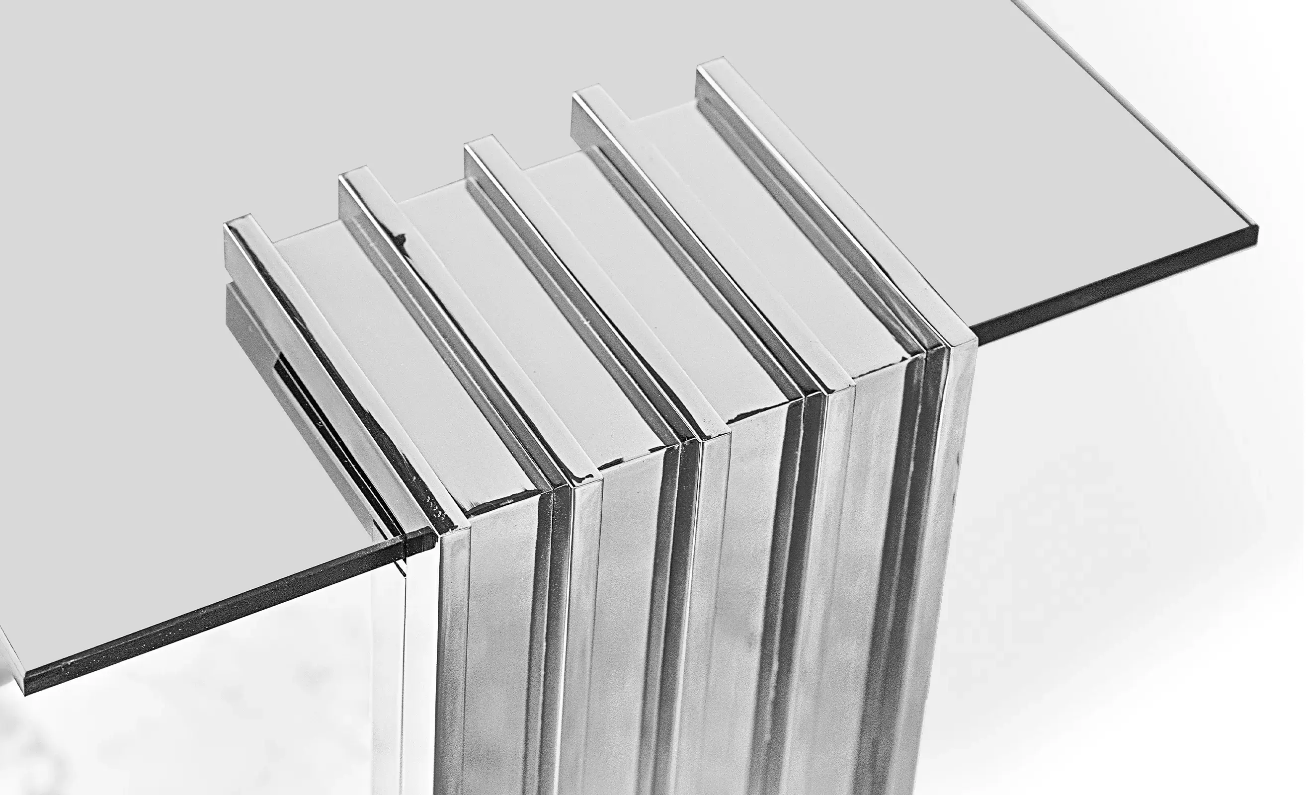 Table D’Appoint Grise Whirlwind