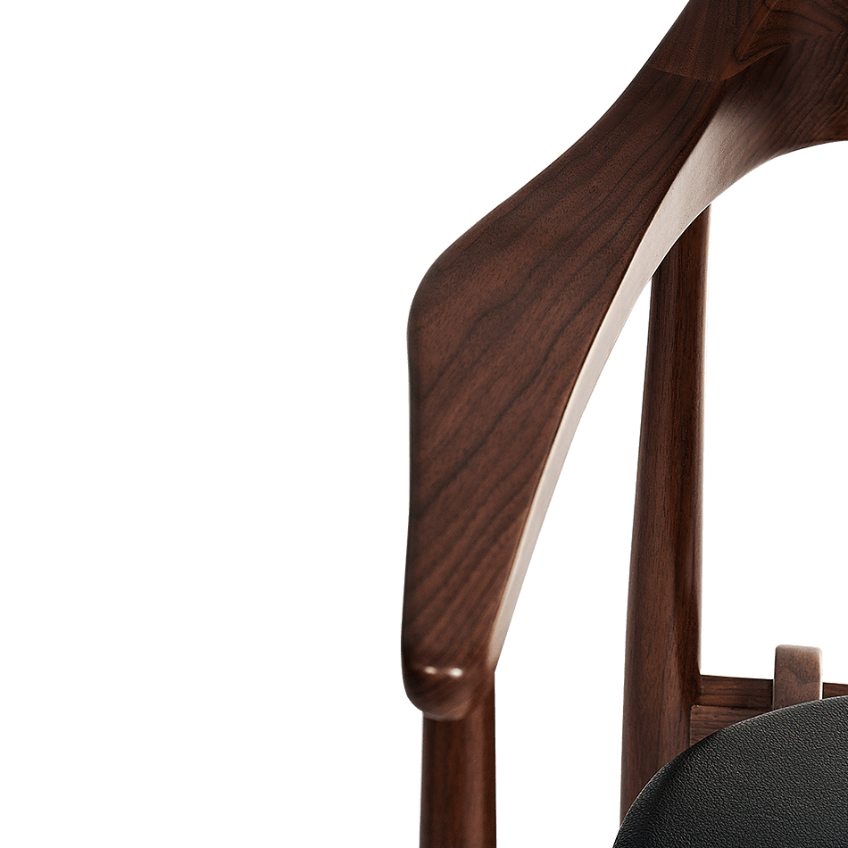 Chaise Perry