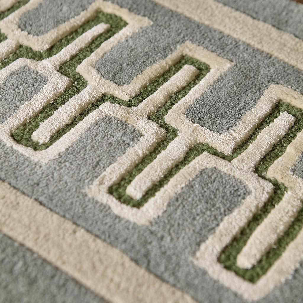 Linnean Porcelain Tapis