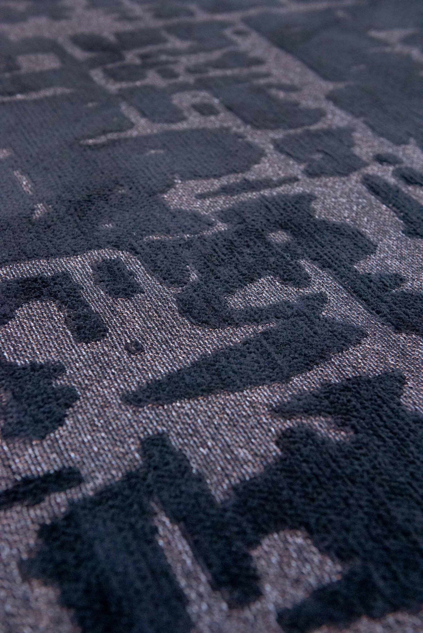 Tapis Black Water 9200