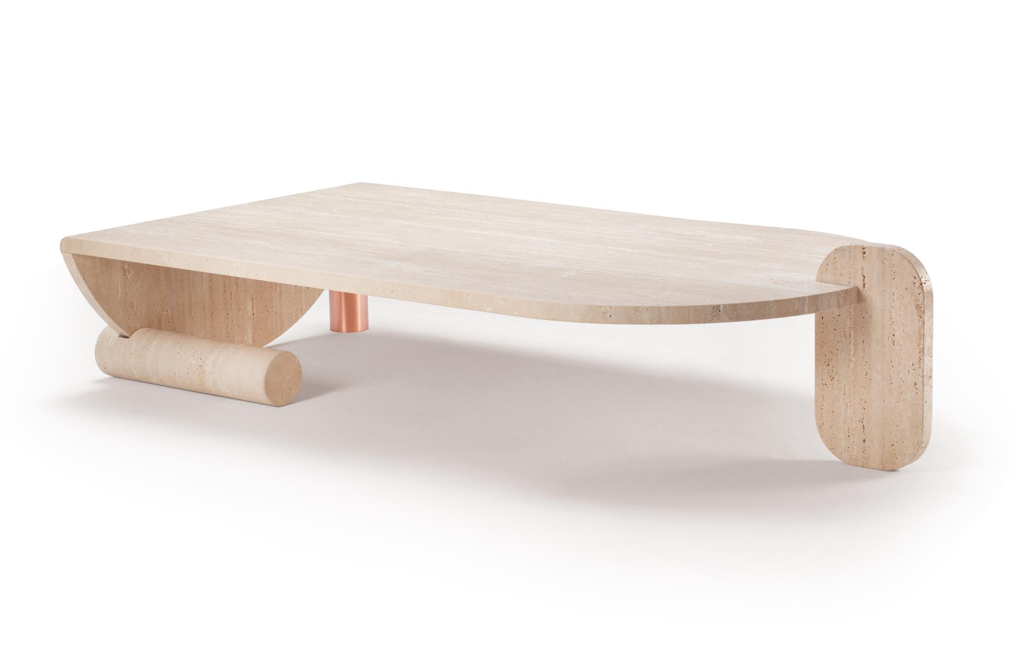 Table basse en travertin Playing Games
