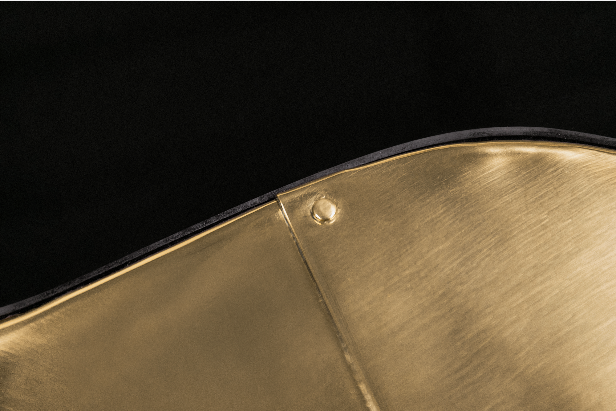 Tables Crest Patine Polie