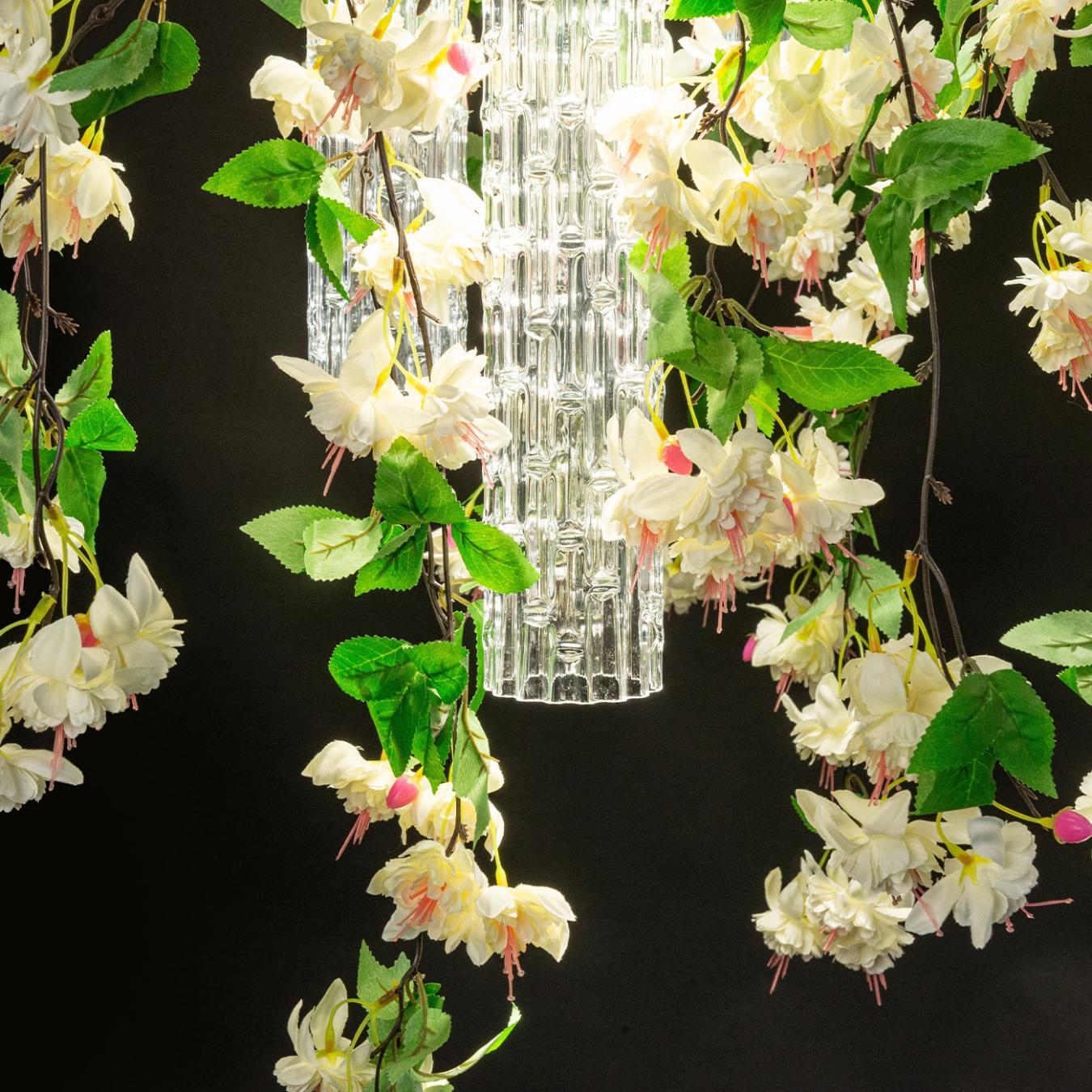 Petit lustre blanc en cascade White Cascade