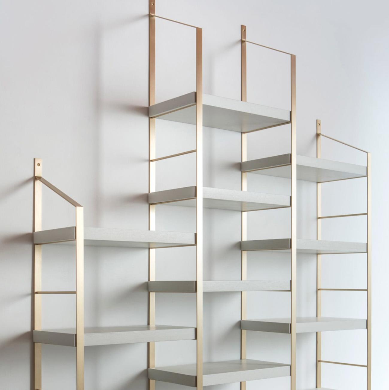 Bibliothèque Étagée en Bois