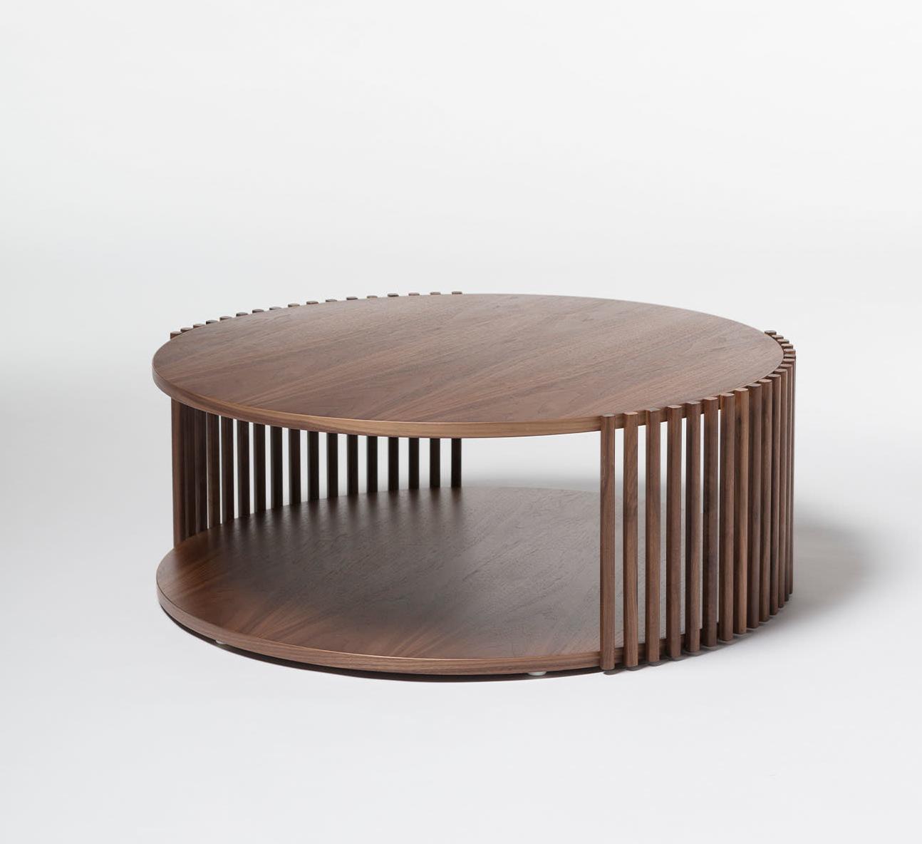 Petite Table Basse en Bois