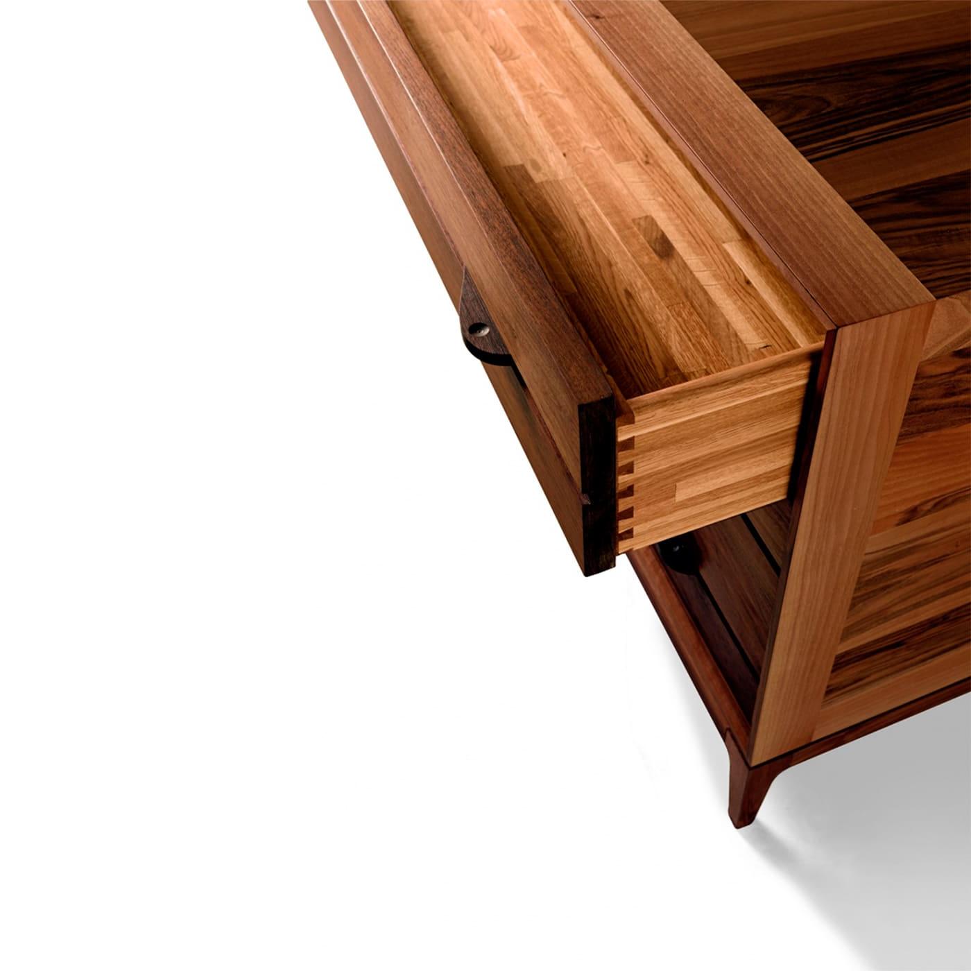 Commode Binario Marron