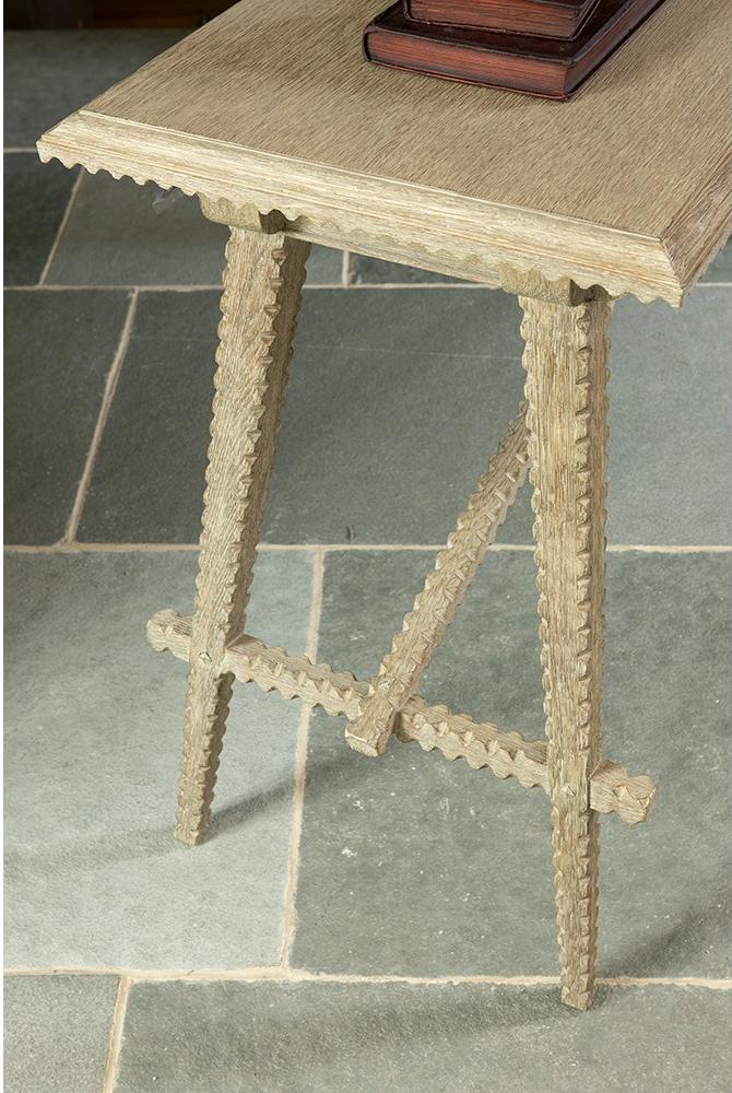 Stratford Console