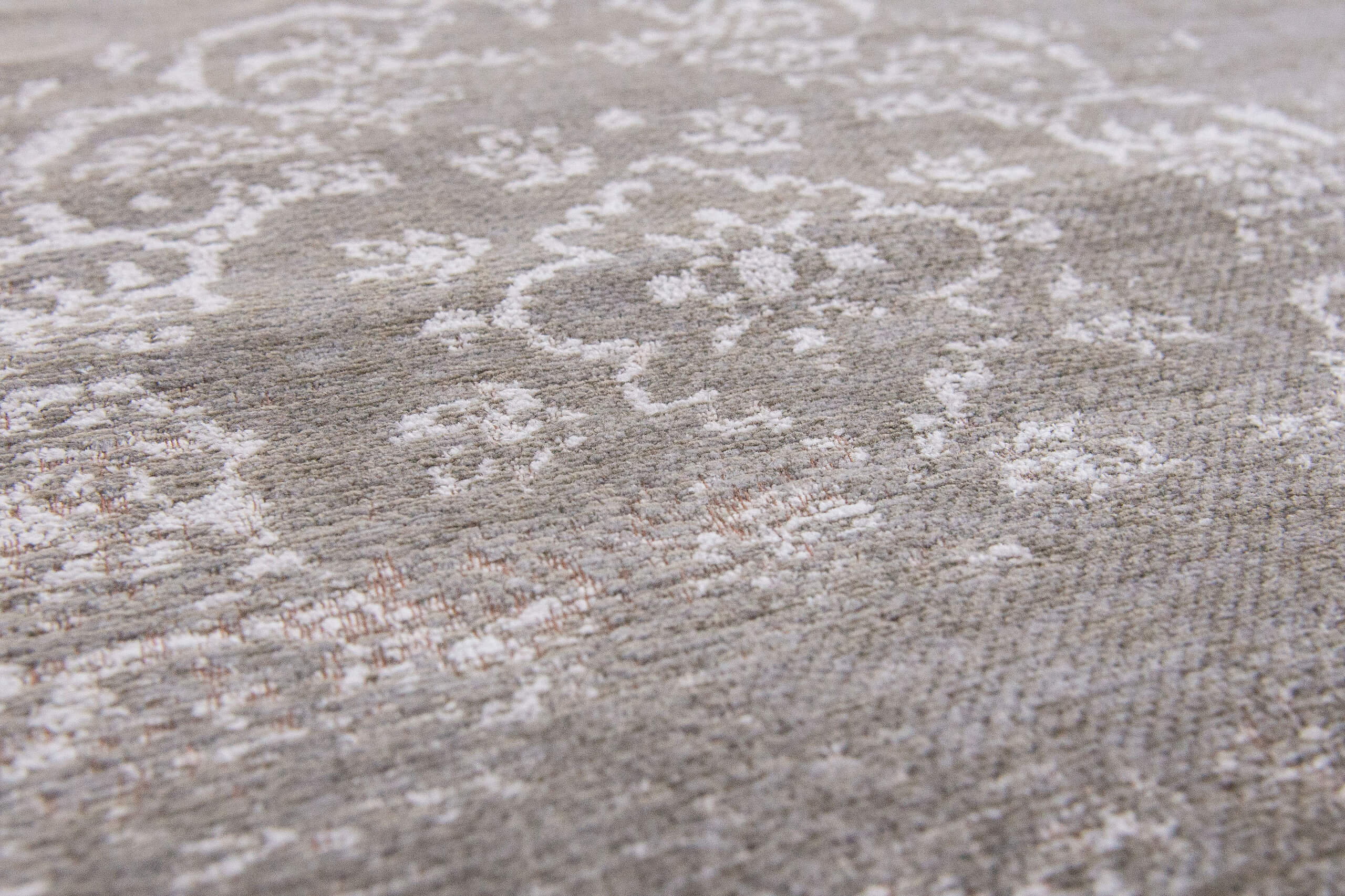 Tapis 8382 White Pepper