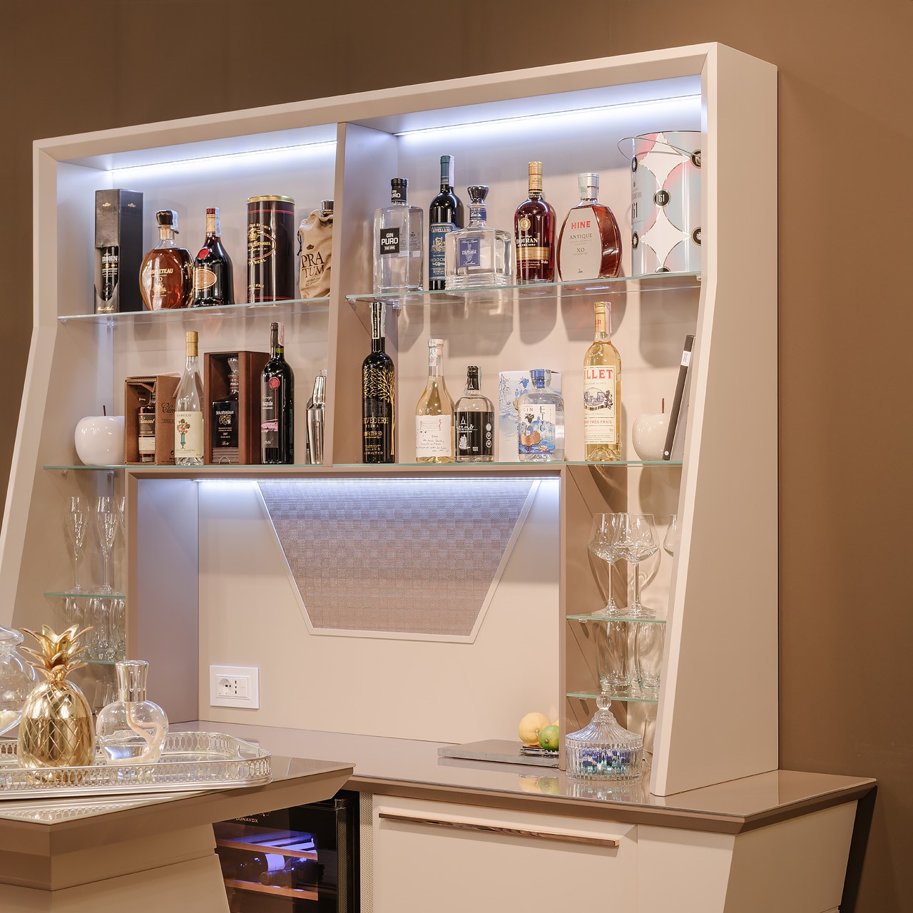 Bar Maison avec Comptoir Hemingway