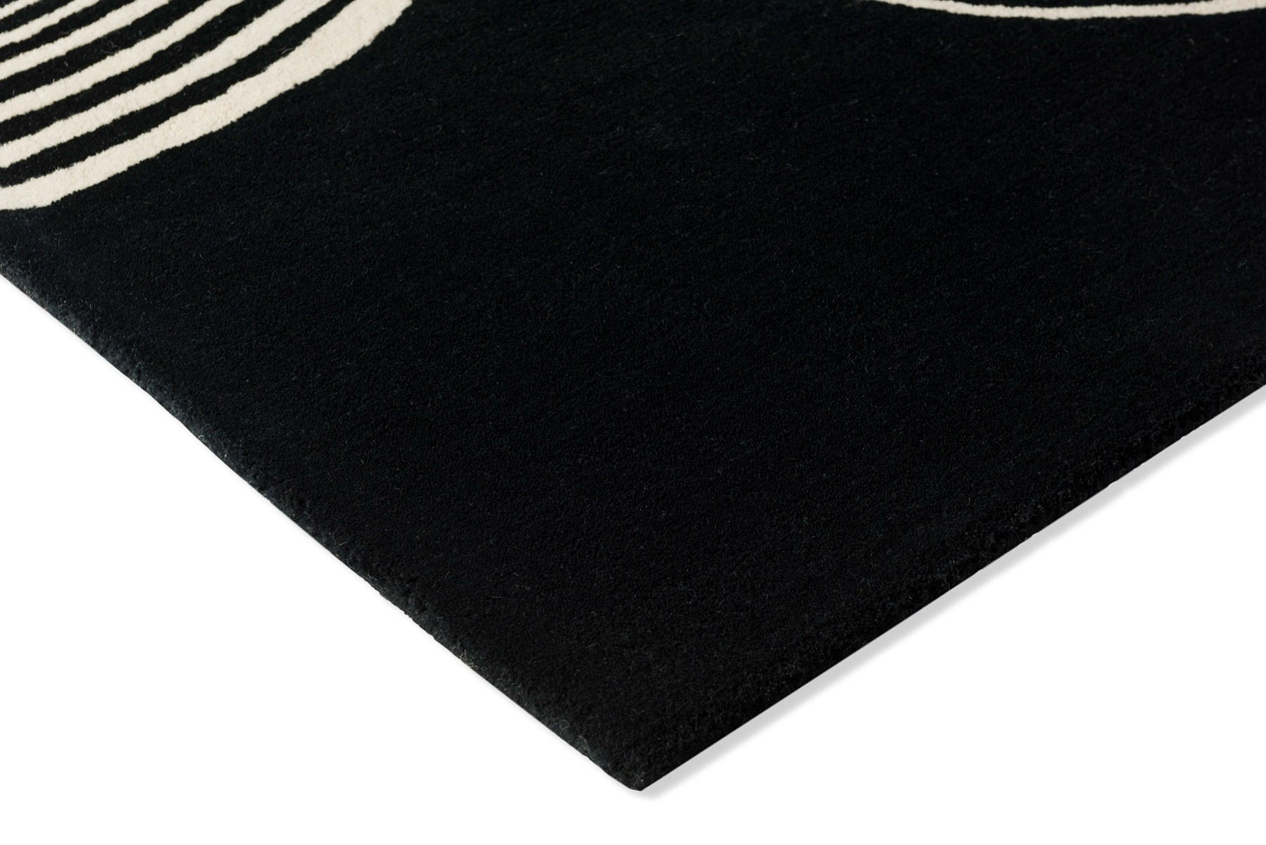 Tapis tufté main Decor Flow Caviar
