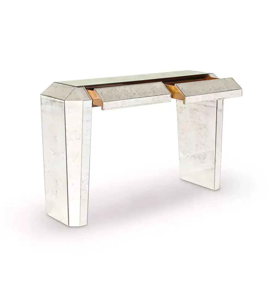 Console Tamara