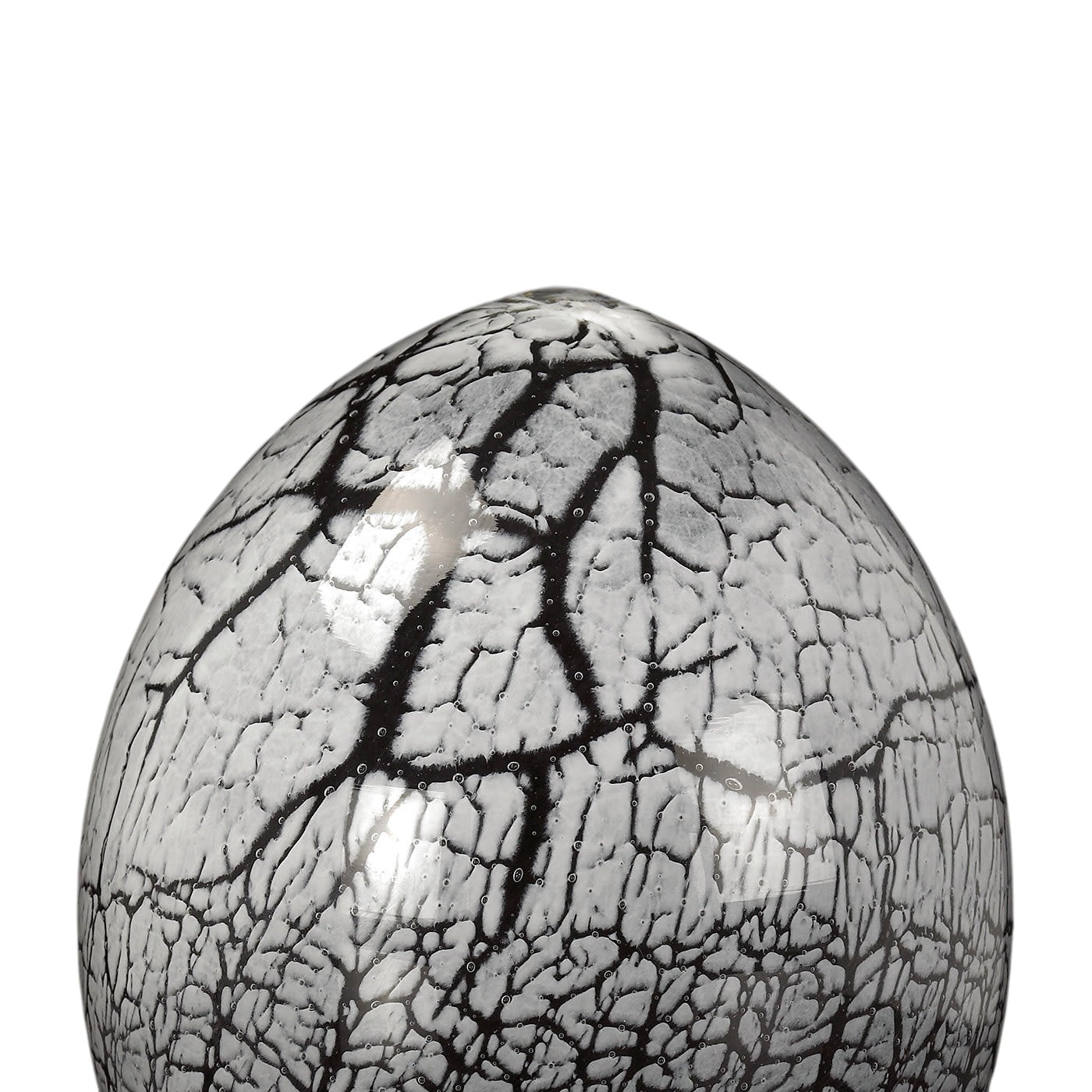Œuf en cristal craquelé foncé
