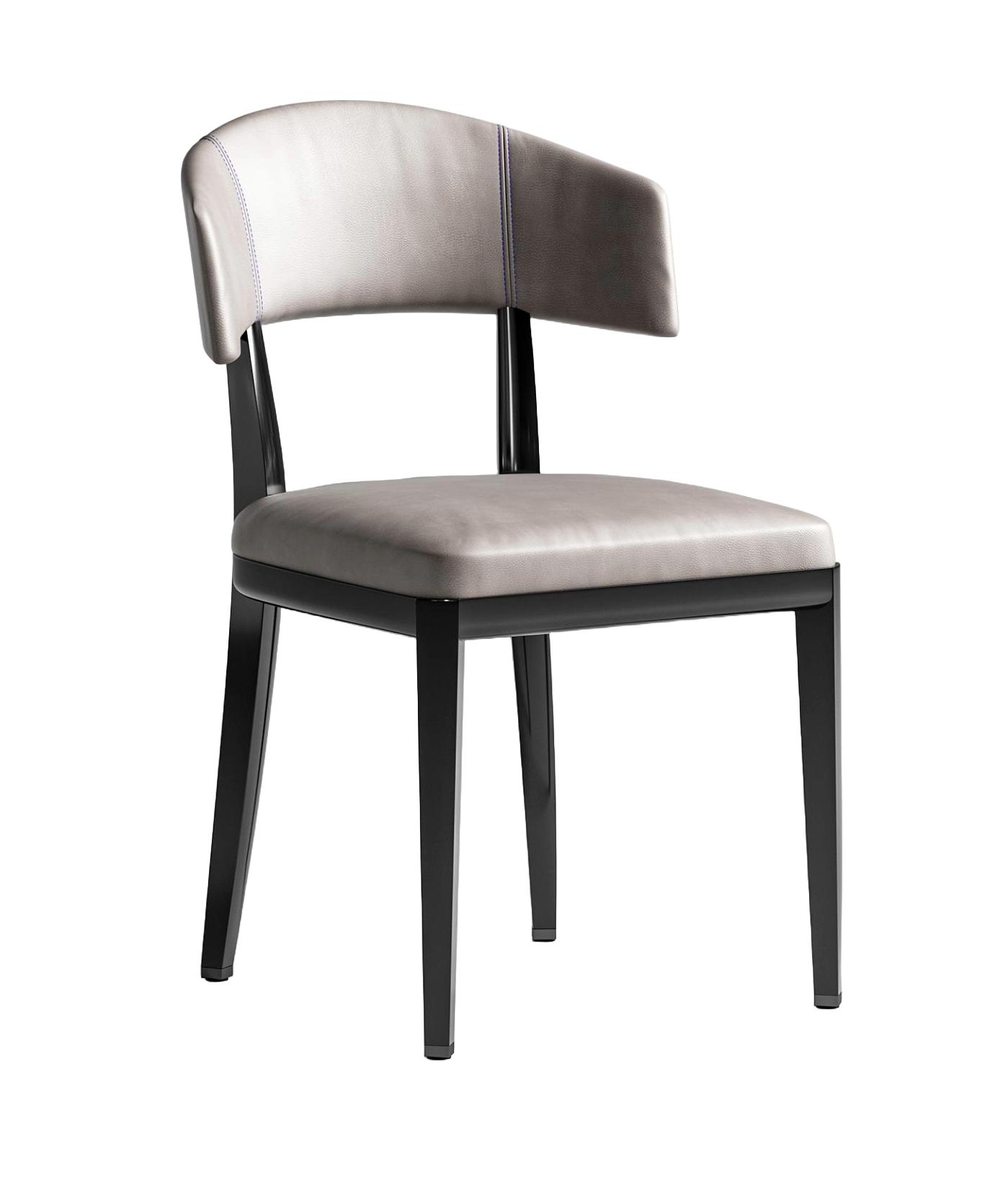 Chaise Must Have