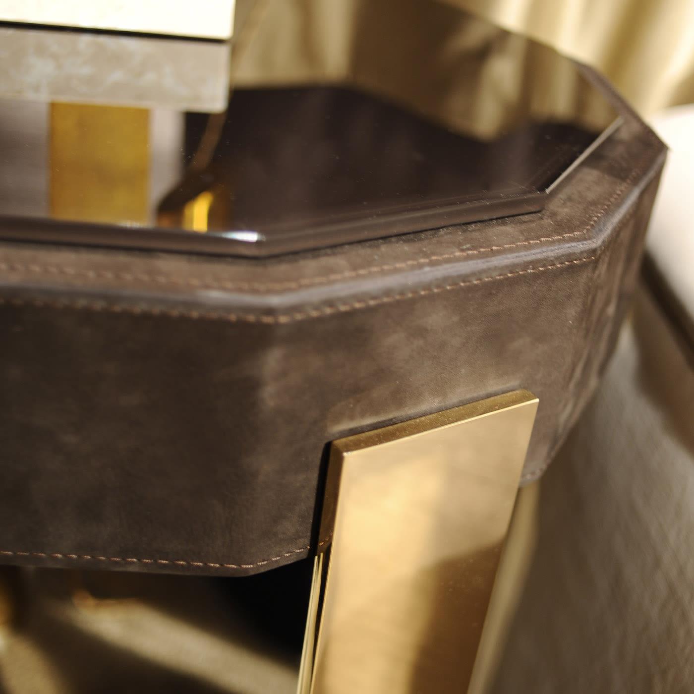 Table d’Appoint Carthay | Finition: Laqué brillant