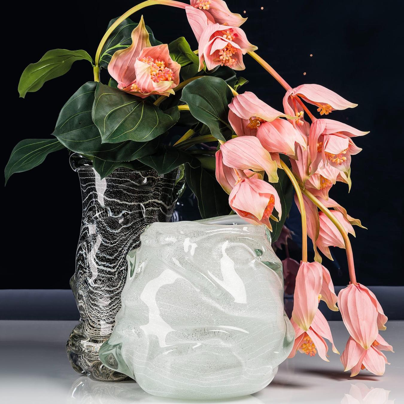 Vase Dynamic