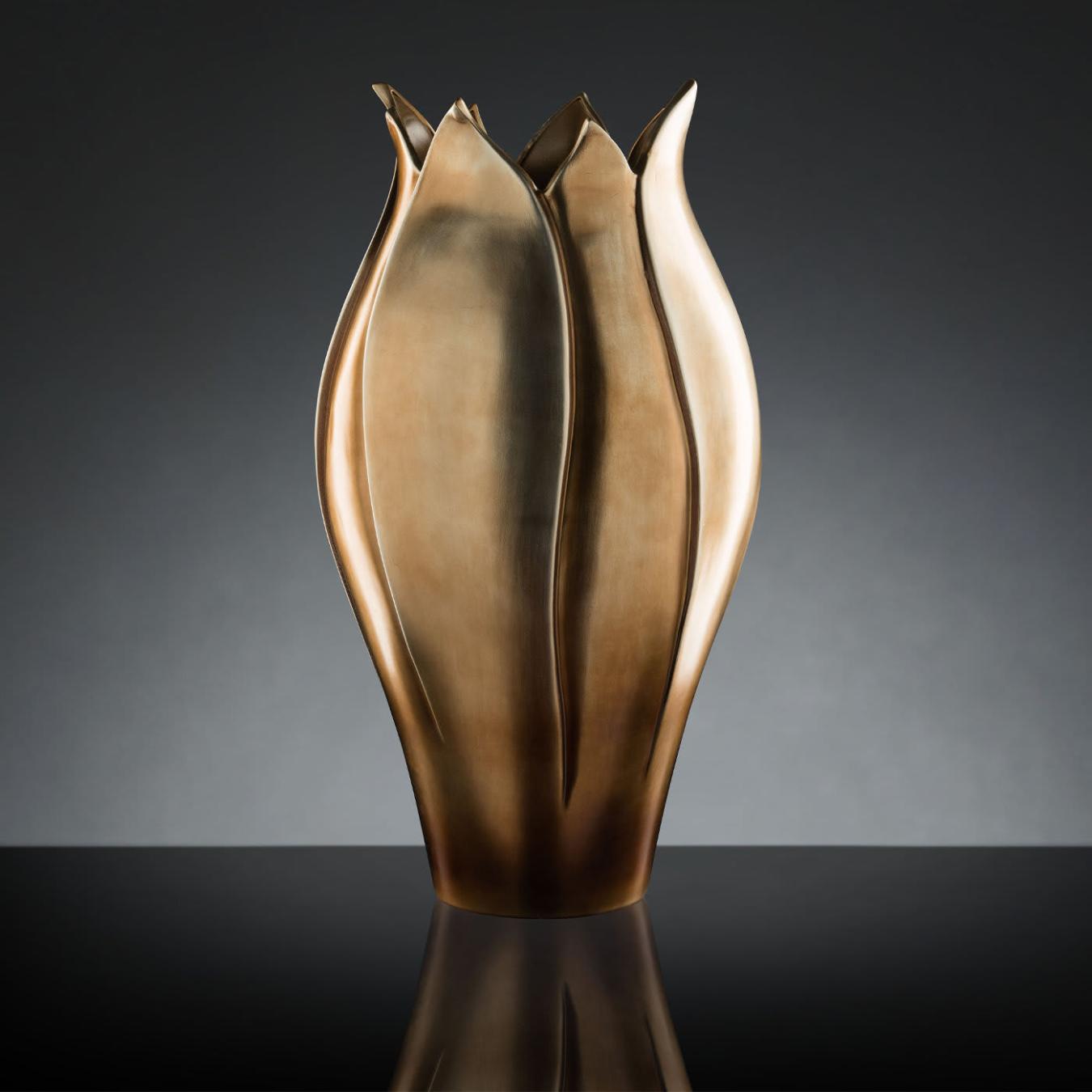 Vase en laiton Tulip