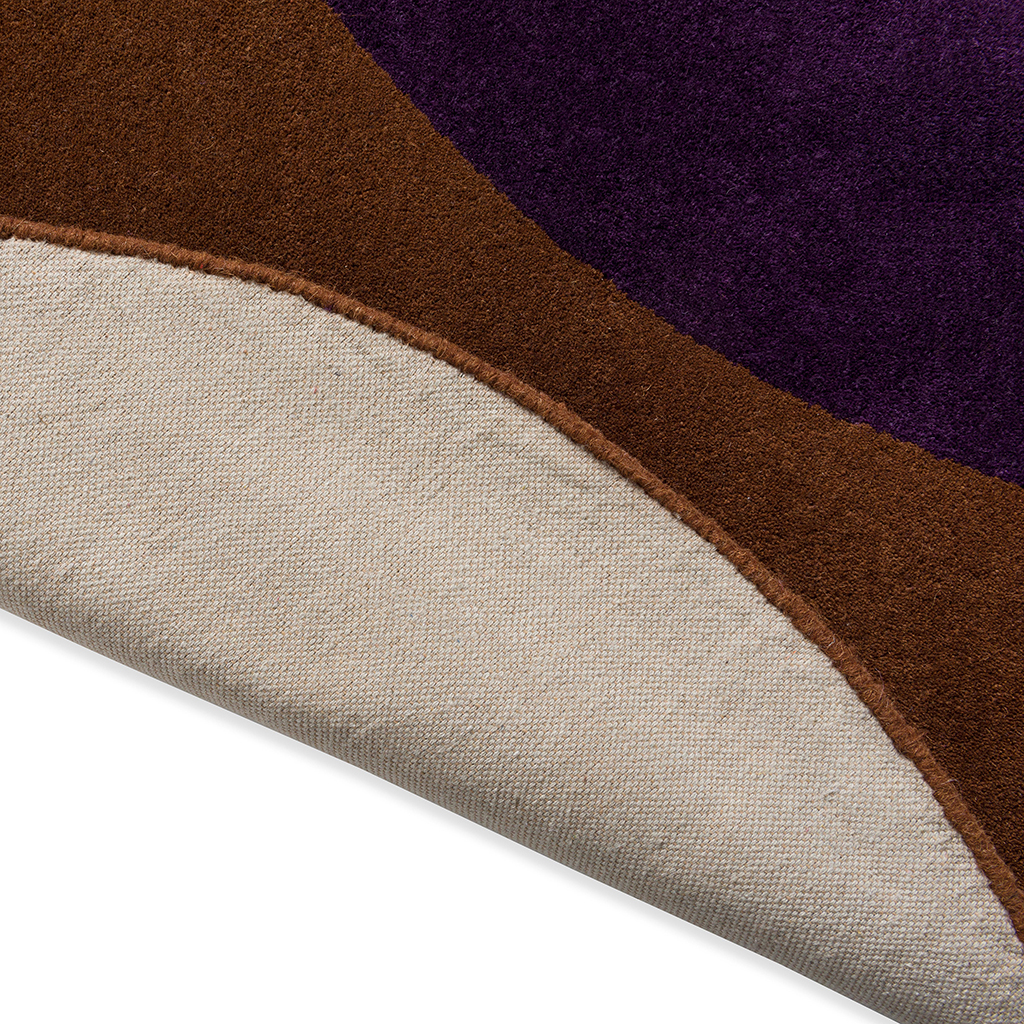 Tapis design en laine Flower Spot Chestnut / Violet 158401