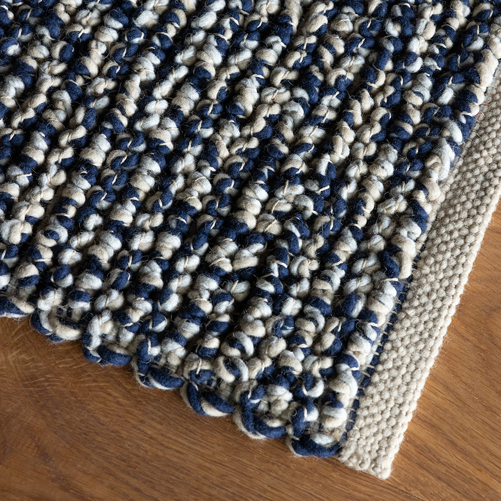 Tapis Nid Encre | Taille: 140 x 200 cm