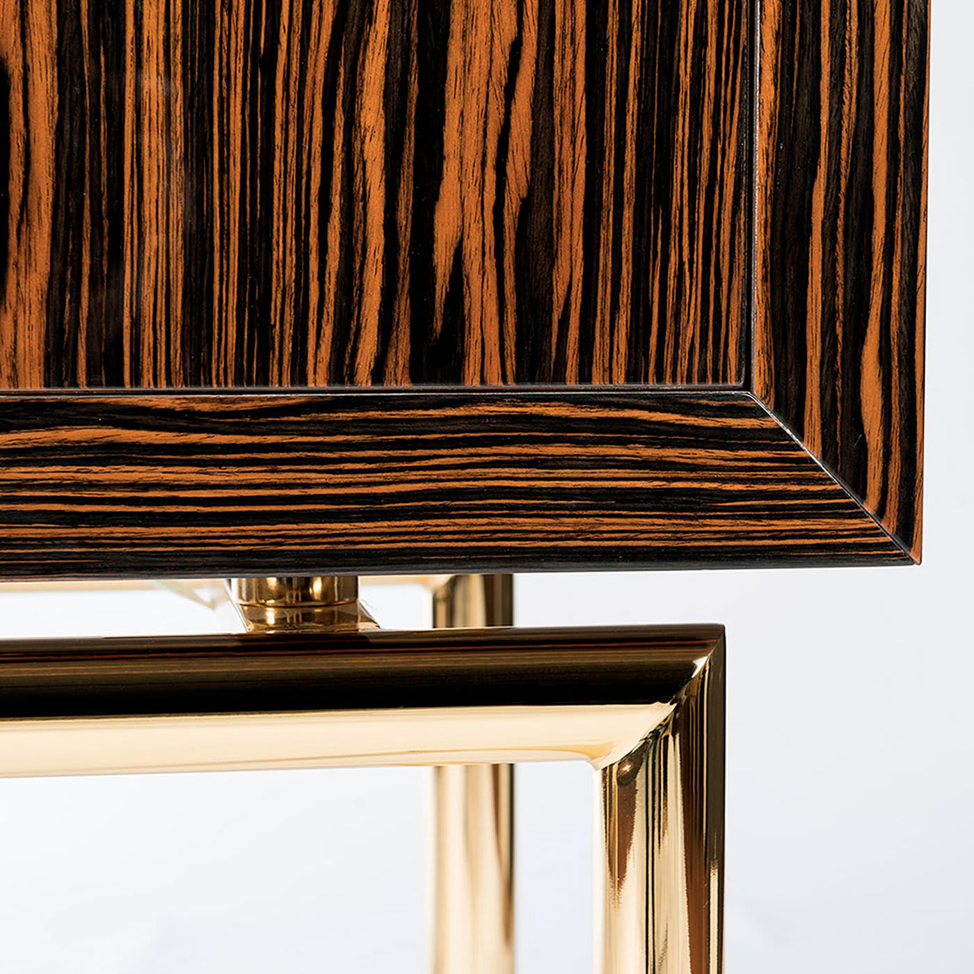 Cabinet Secret en bois