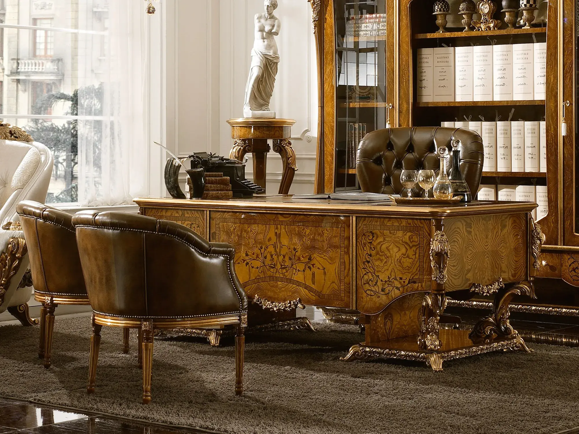 Bureau de Luxe Dolcevita