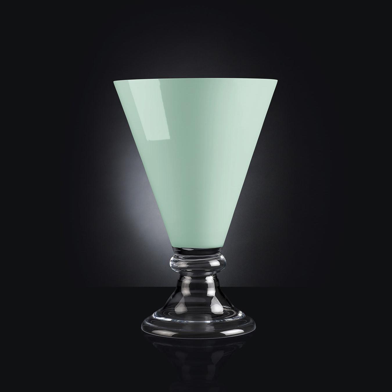 Vase New Romantic