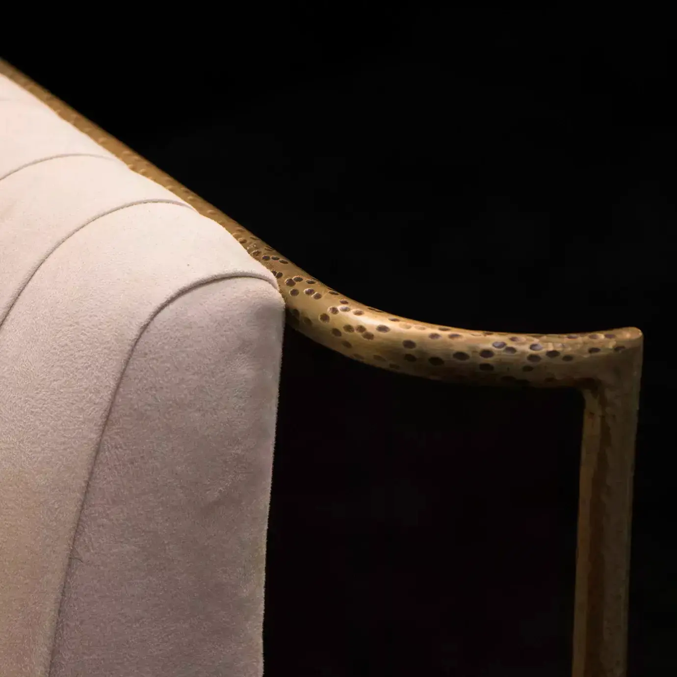 Chaise Desire