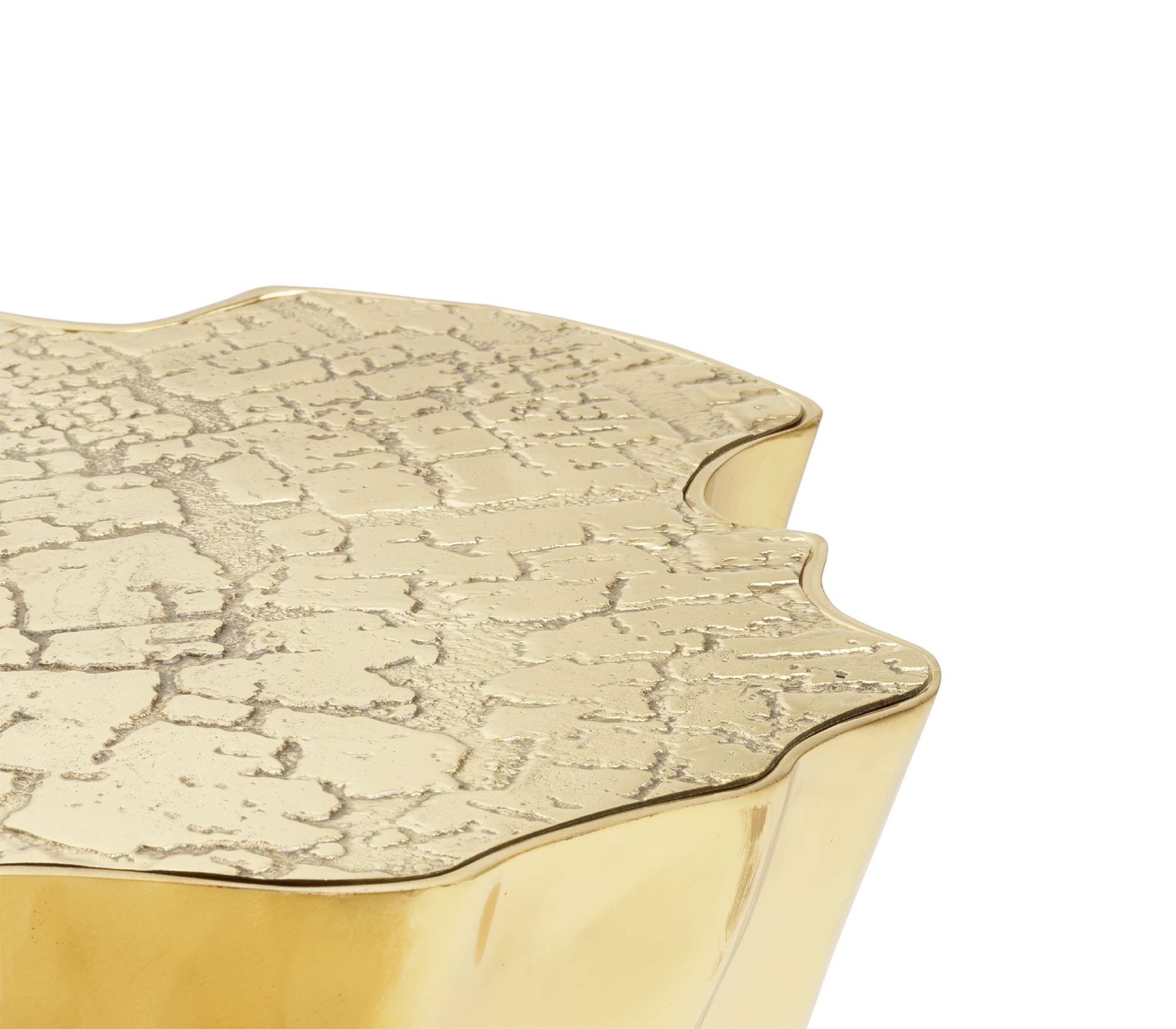 Table Basse Eden Dorée | Dimensions: L 138 x P 95 x H 36 cm
