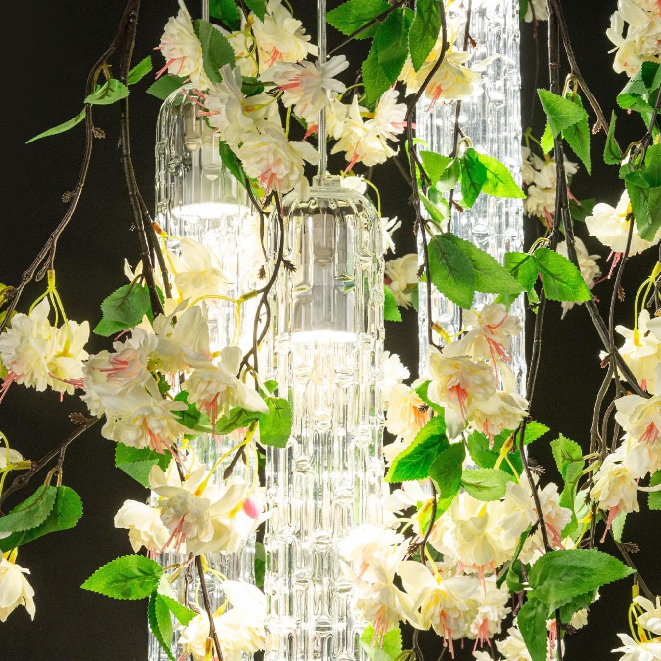 Petit lustre blanc en cascade White Cascade