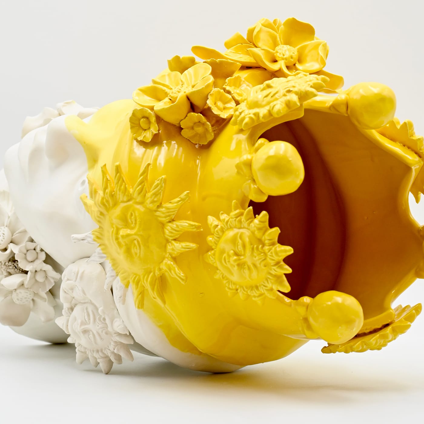 Sculpture Tête De Maure Or Et Blanc Artisanale