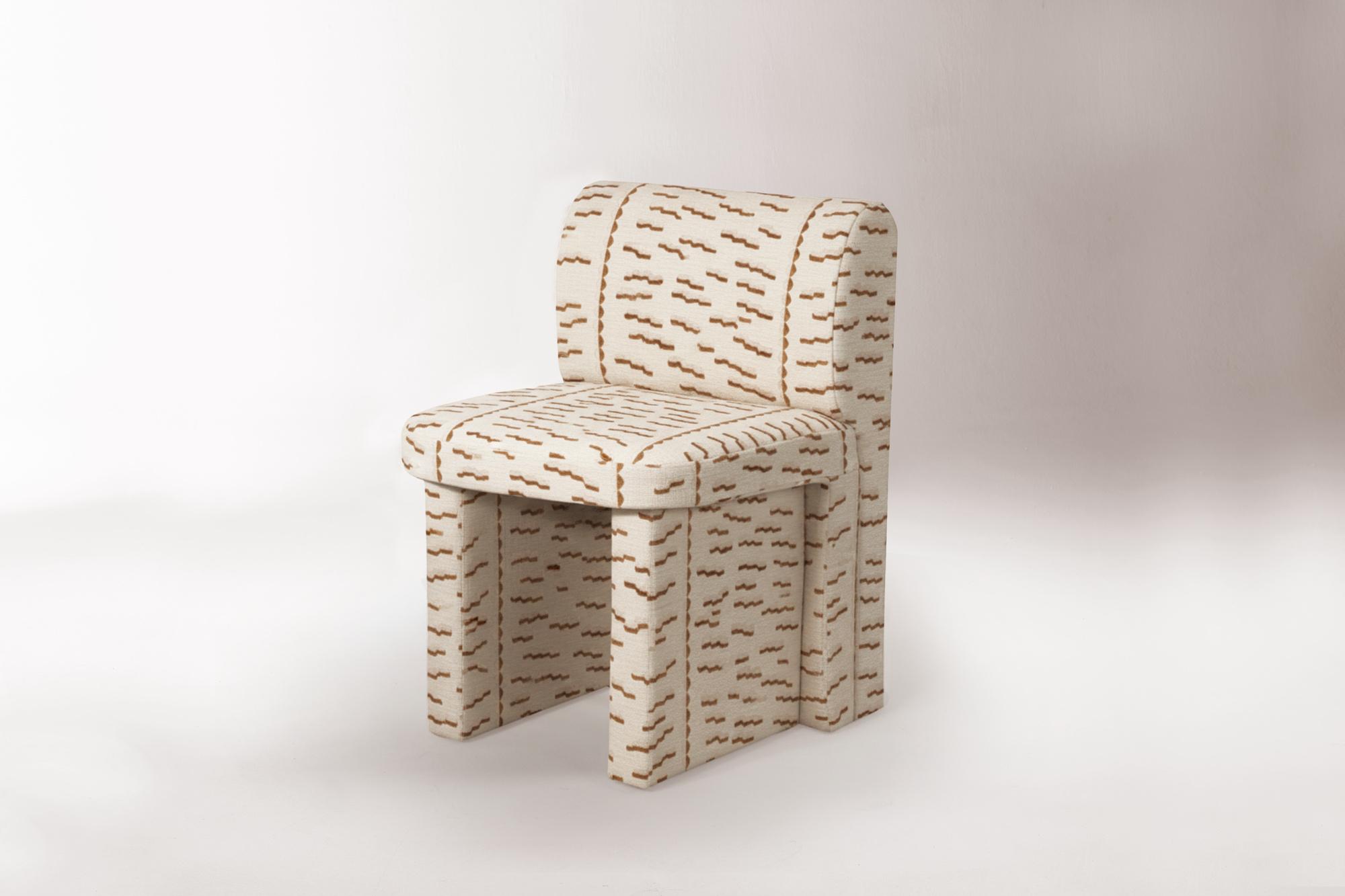 Chaise Slide