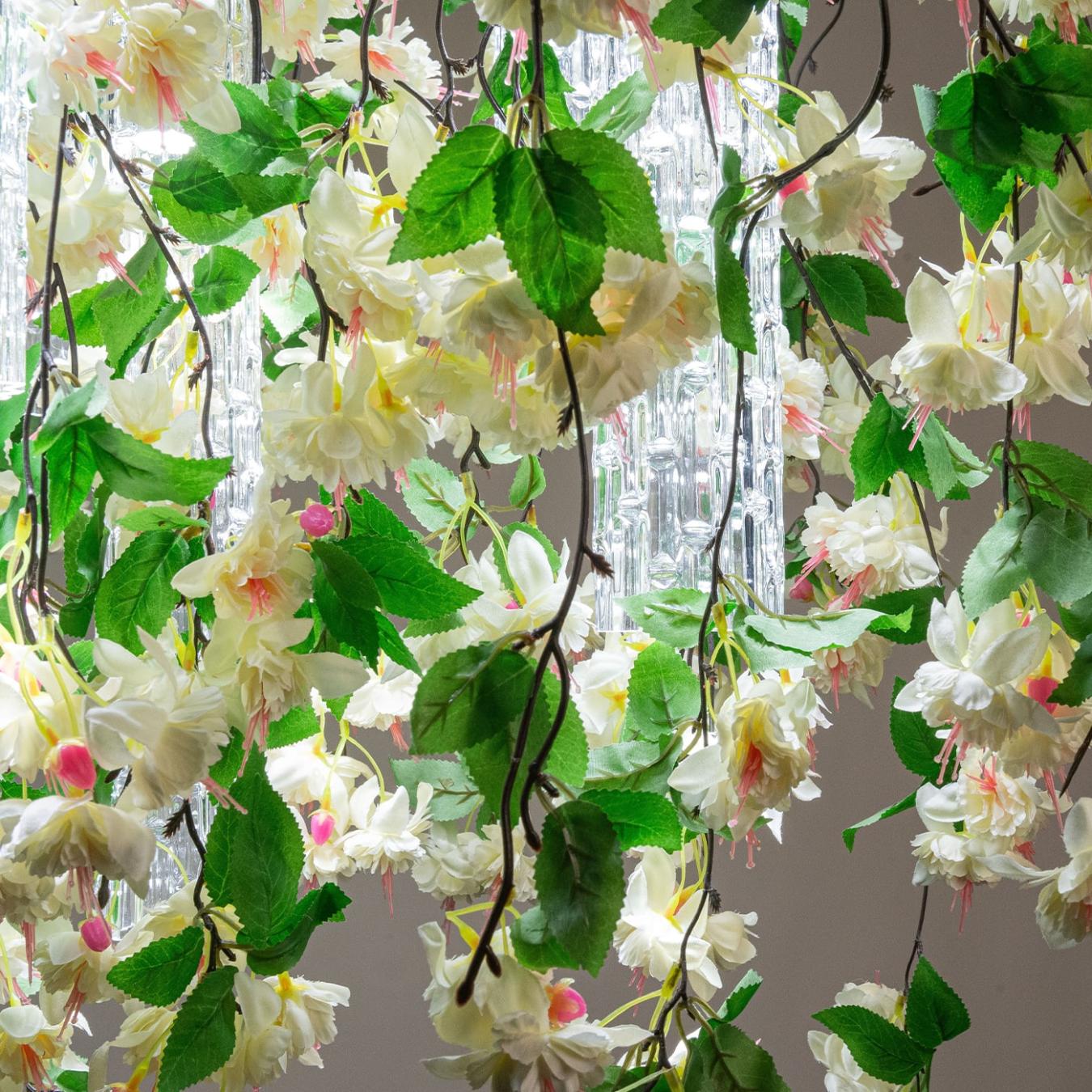 Grand lustre blanc en cascade White Cascade