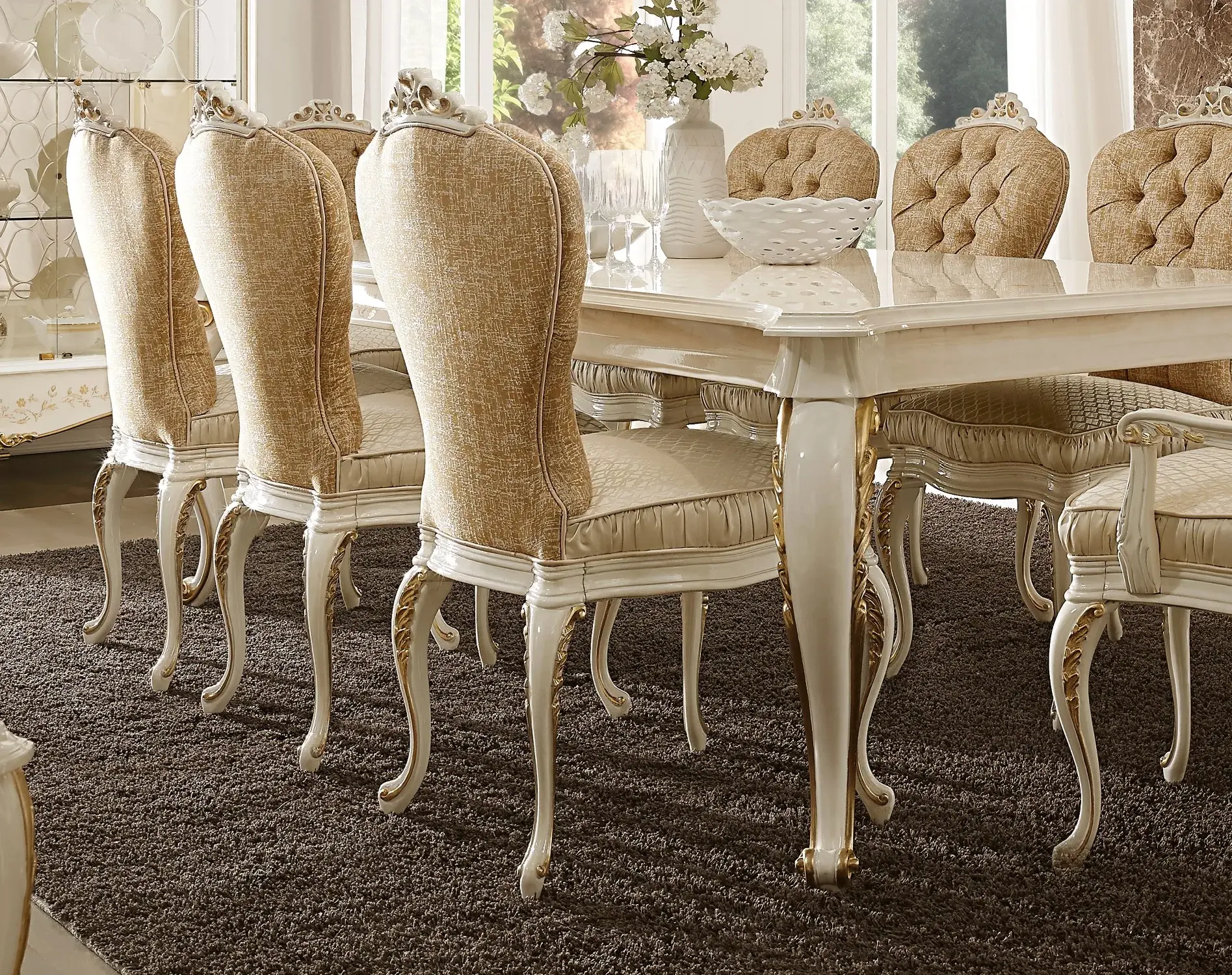 Chaise En Tissu Italienne De Luxe