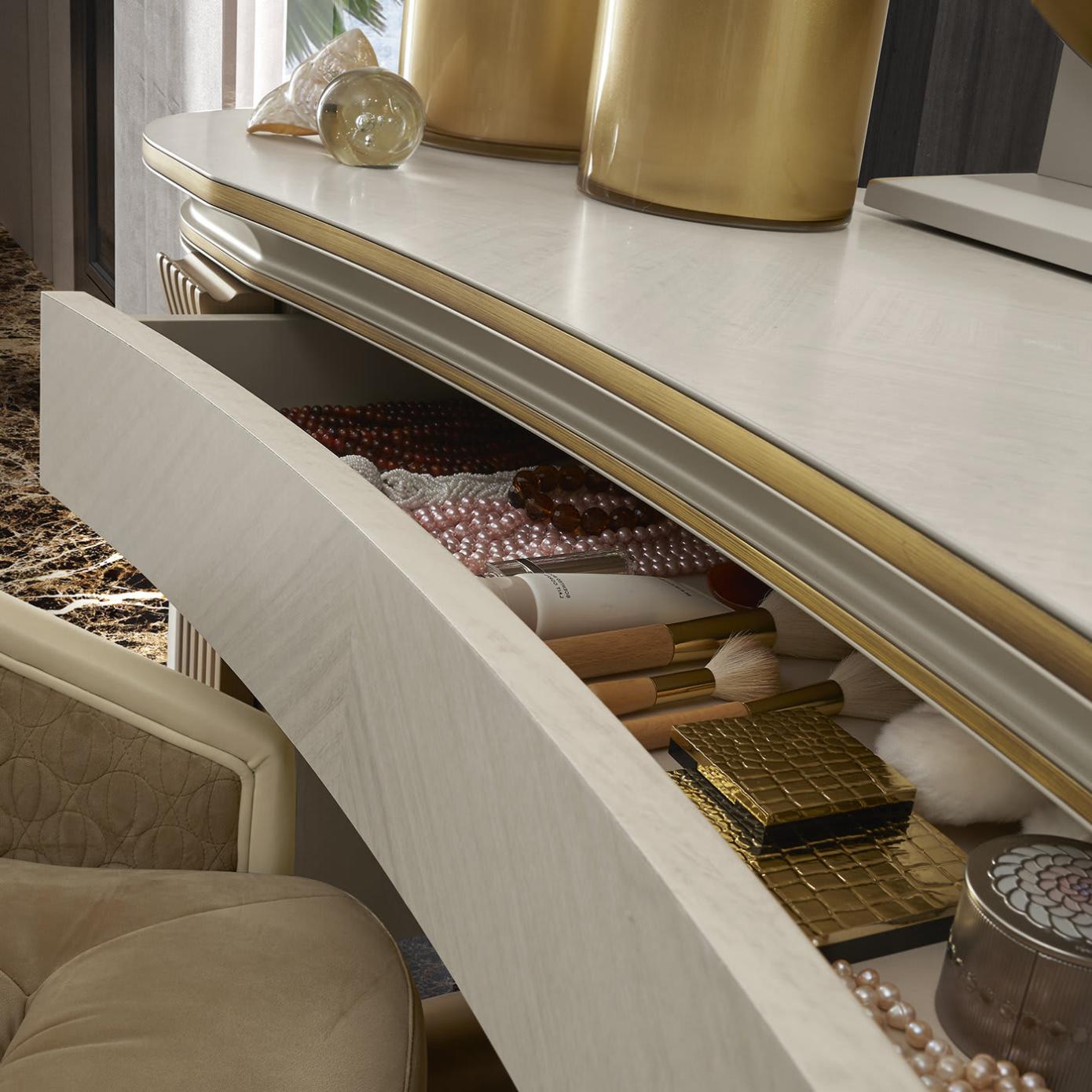 Coiffeuse Blanche / Or Oliver | Configuration: Avec miroir