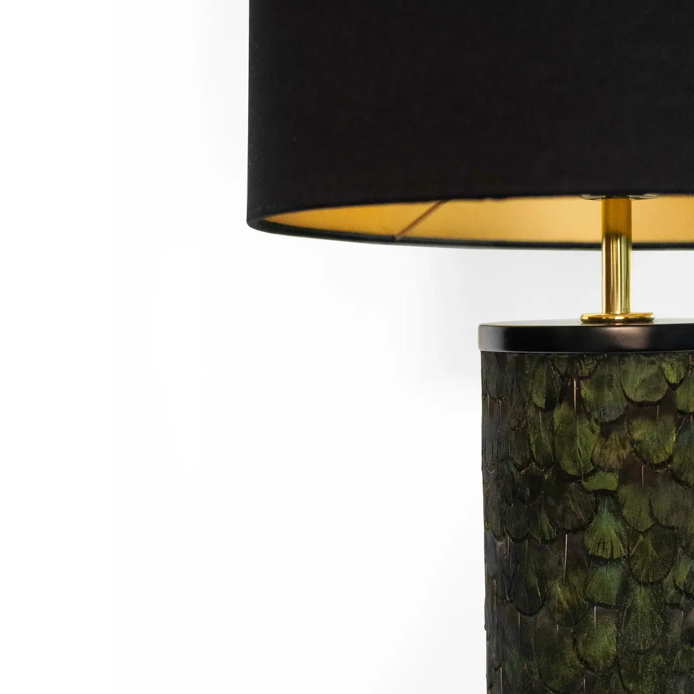 Lampe de table Tailor en plumes de paon
