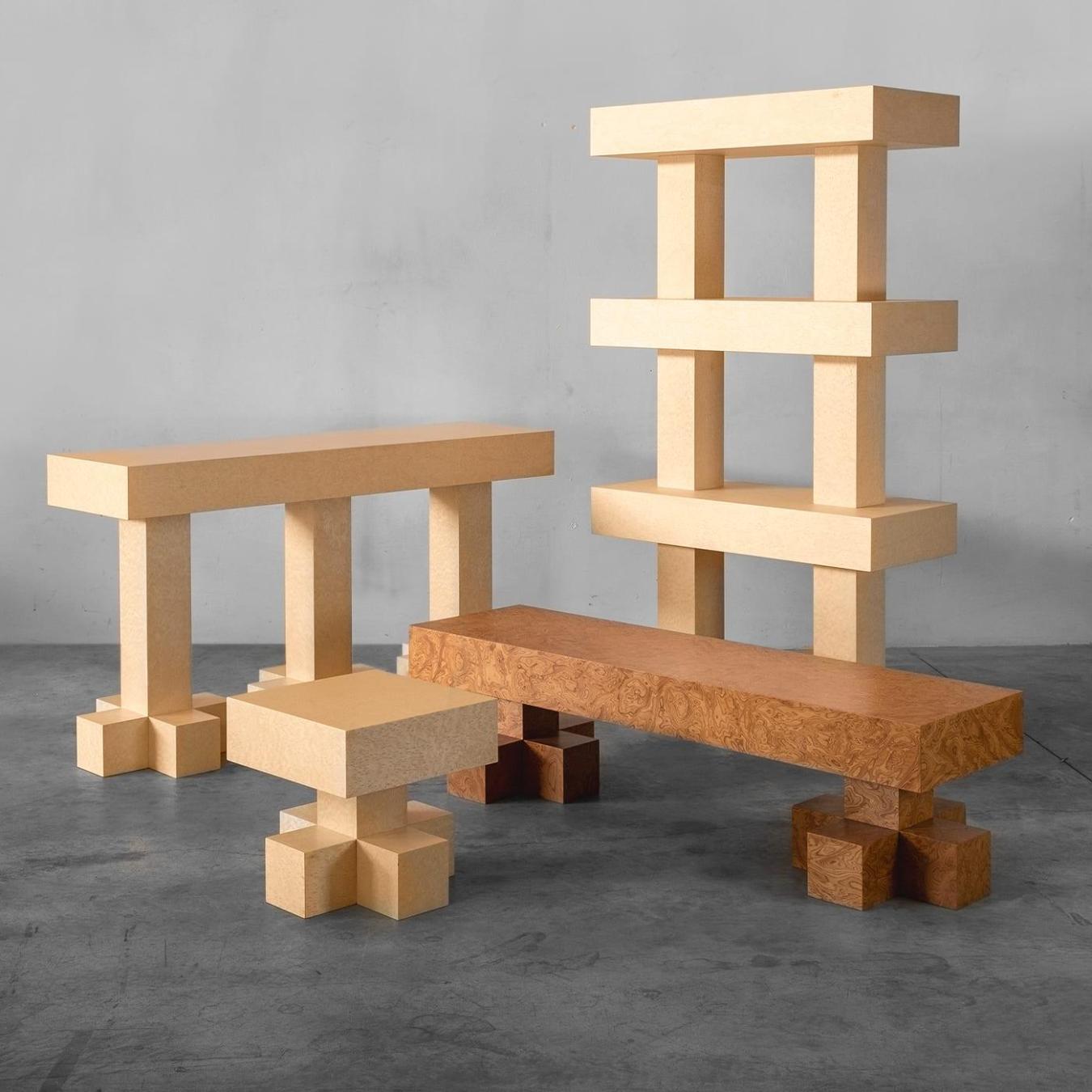 Console Contemporaine