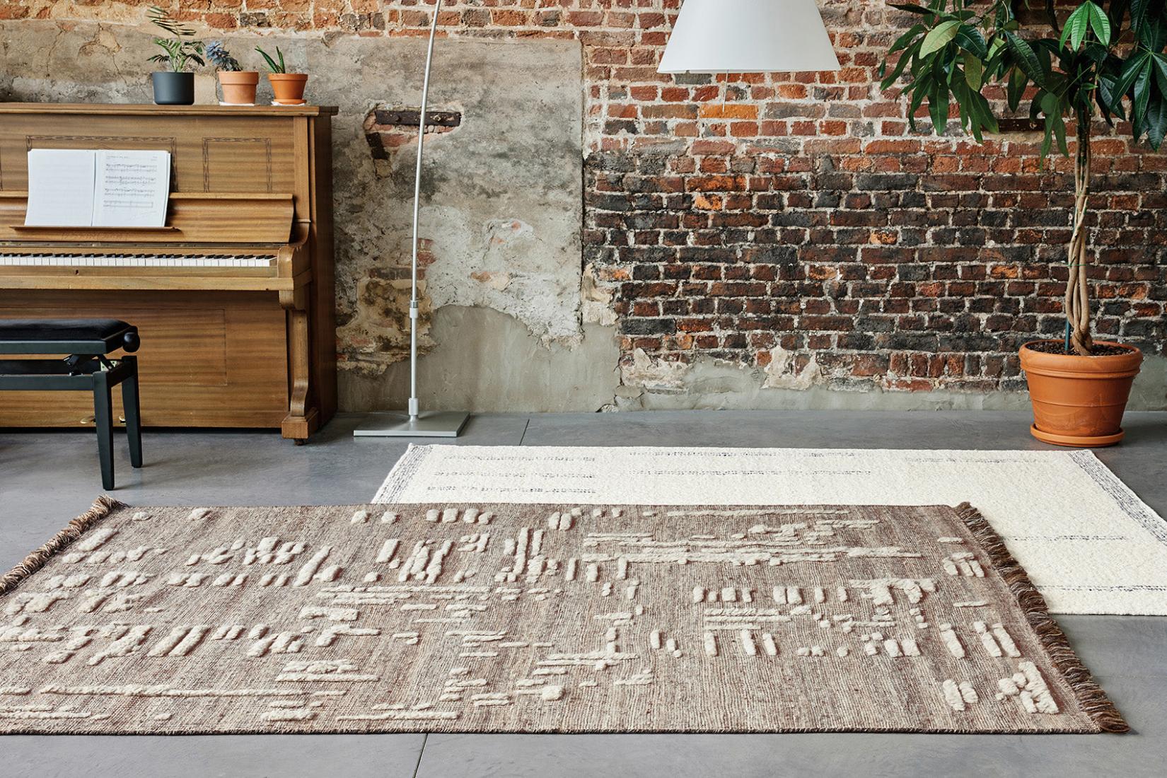 Tapis Ailleurs 1 beige